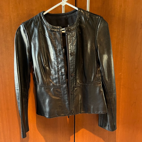 NWT Diane von Furstenberg Maya Black Leather Jacket size 2 - Picture 4 of 12